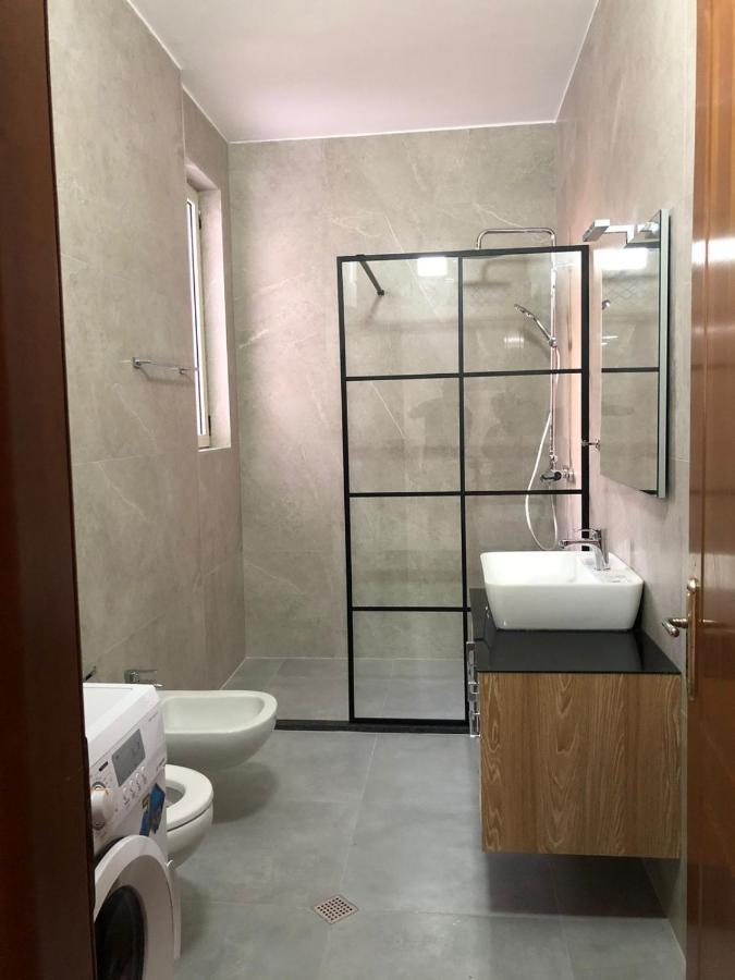 Lovely Sea View Apartment Влёра Экстерьер фото