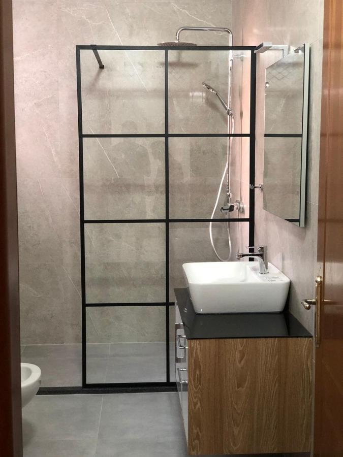 Lovely Sea View Apartment Влёра Экстерьер фото