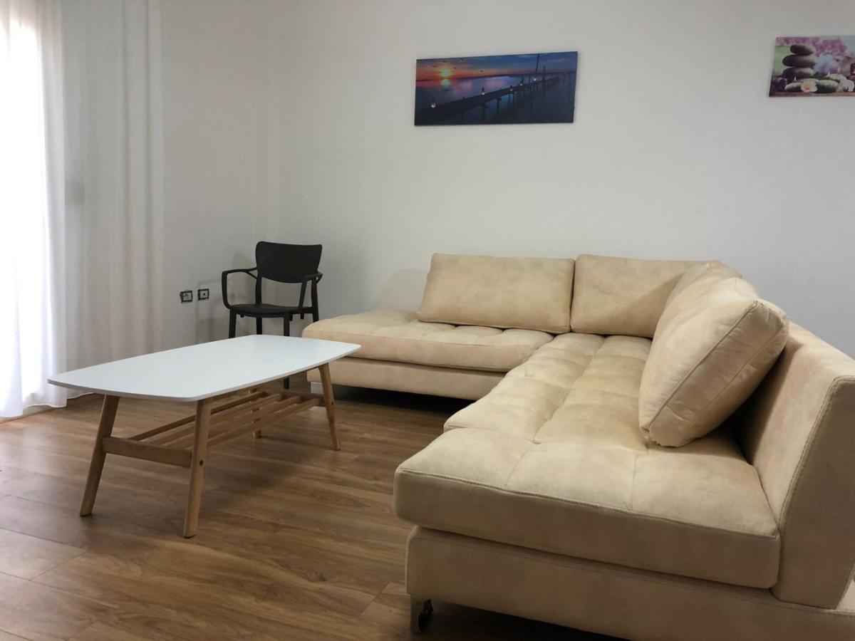 Lovely Sea View Apartment Влёра Экстерьер фото